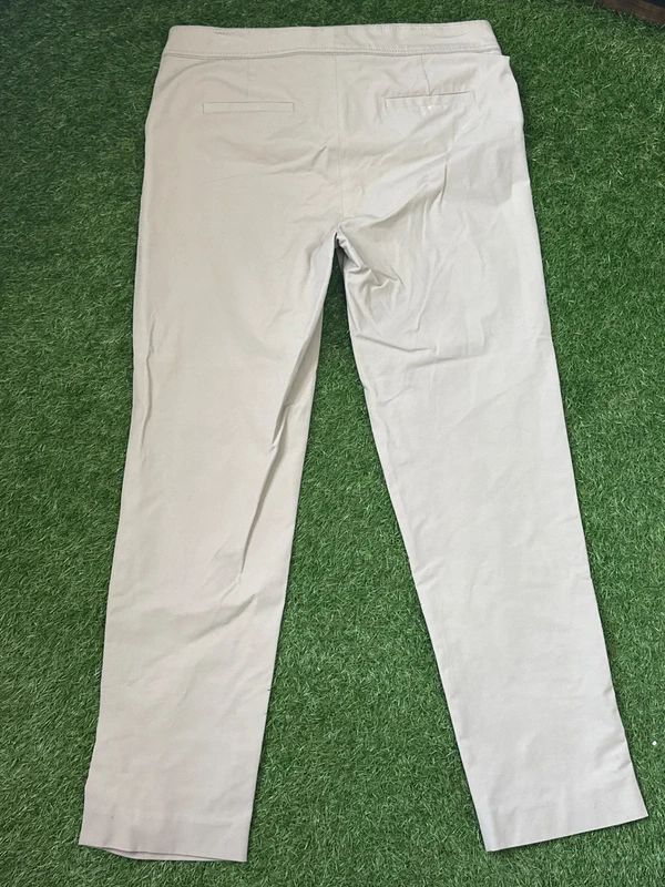 Gerard Darel beige straight leg trousers size 10 (FR 38)