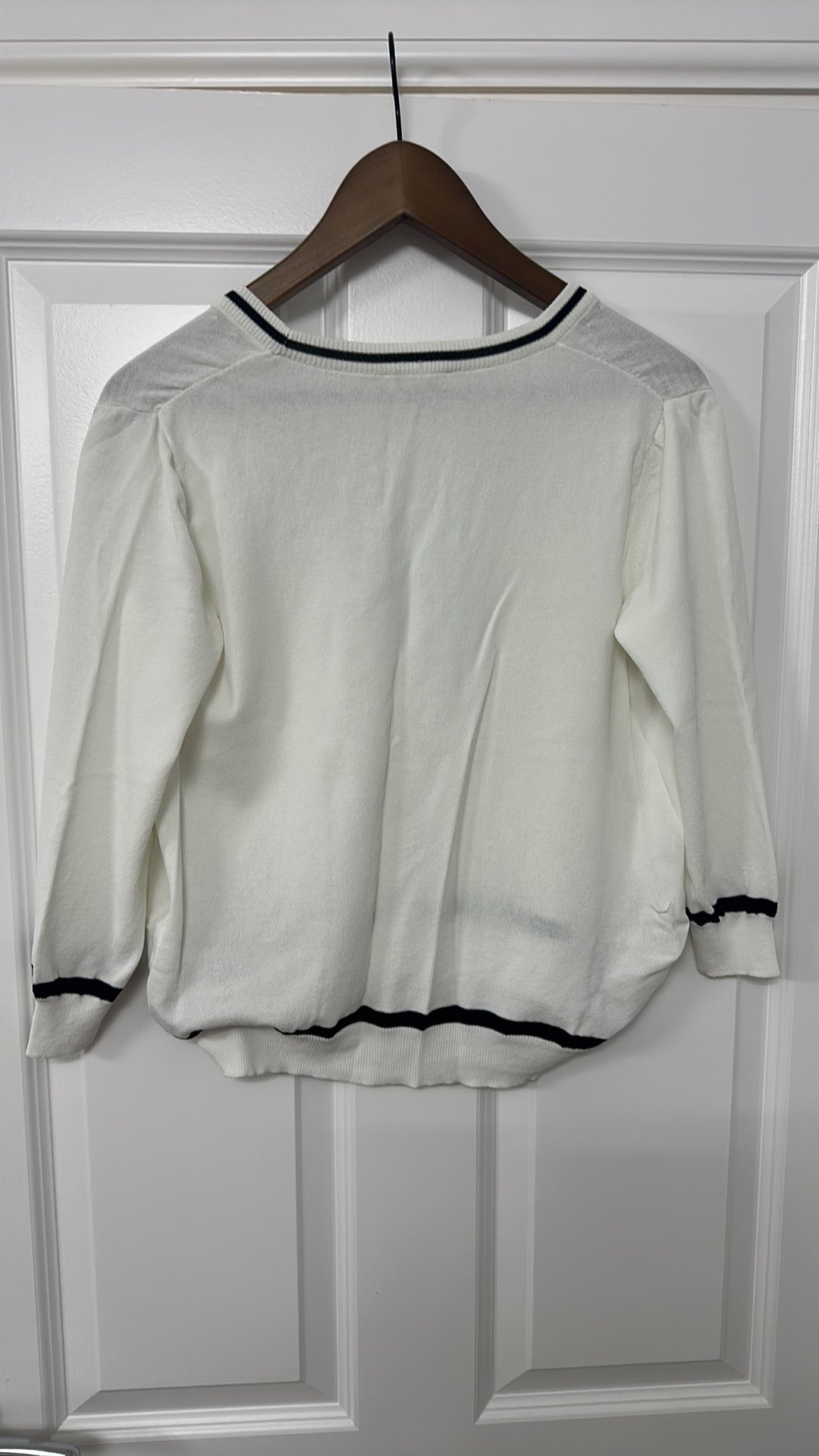 RIANI White Fine Knit Button-Up Cardigan with Navy Tipping size 10