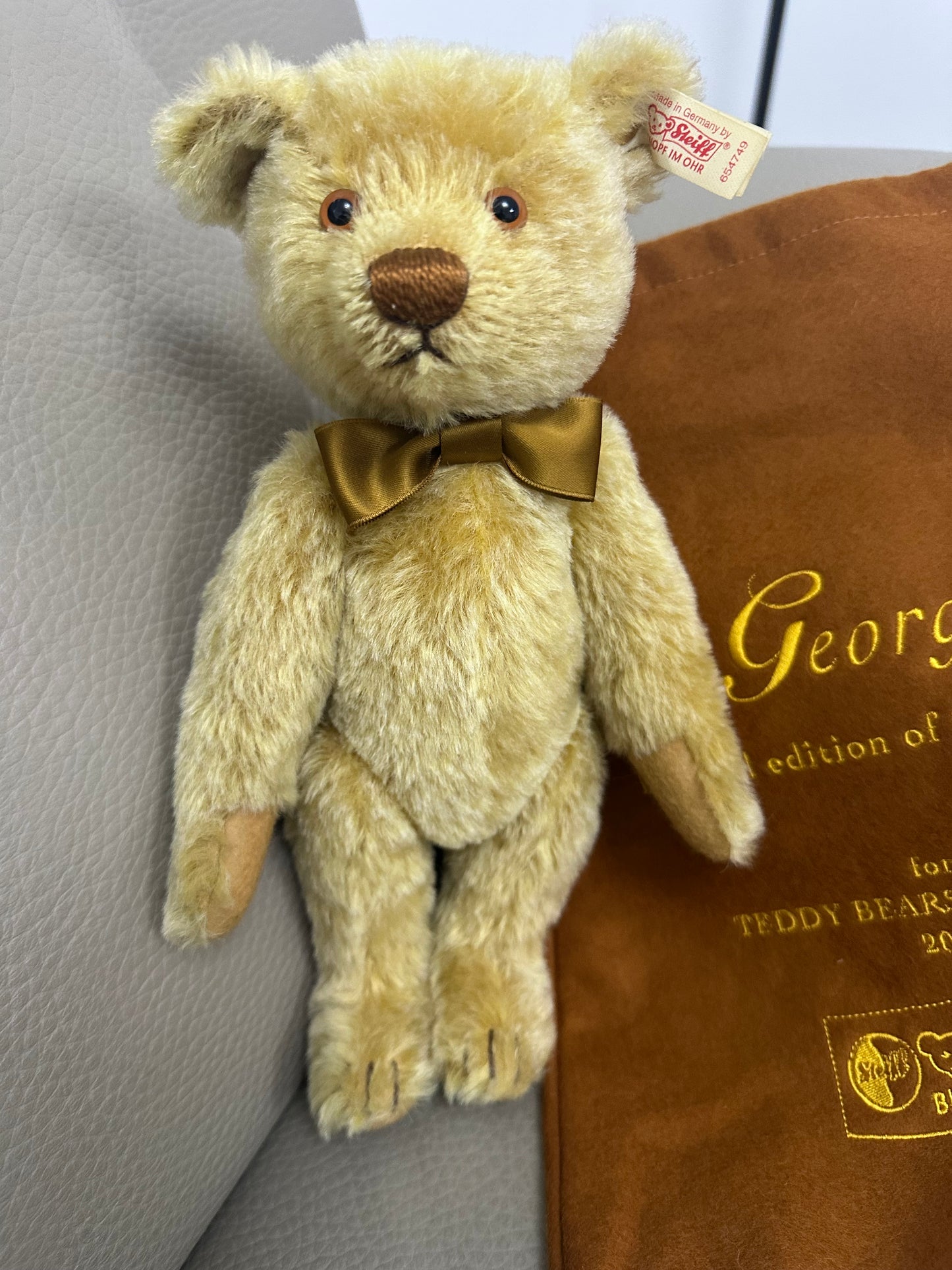 Steiff "George" teddy bear,2000 limited edition for Teddy Bears of Witney