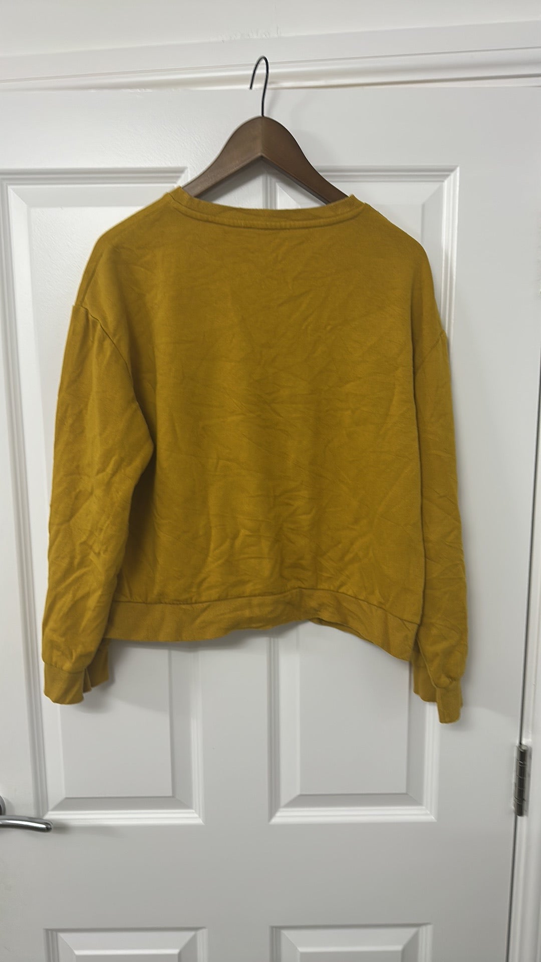 Zara Trafaluc Mustard Yellow Cropped Sweatshirt size Medium