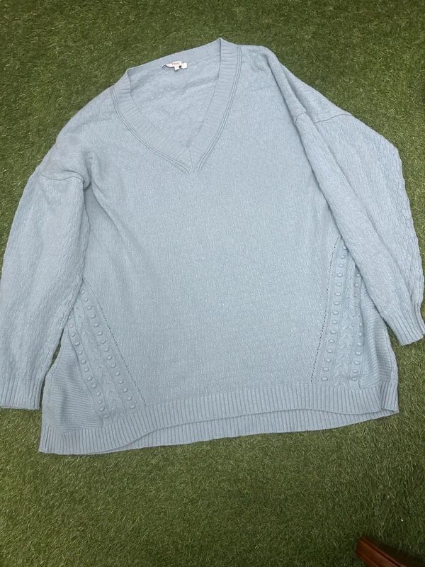Next light blue V-neck jumper size 20