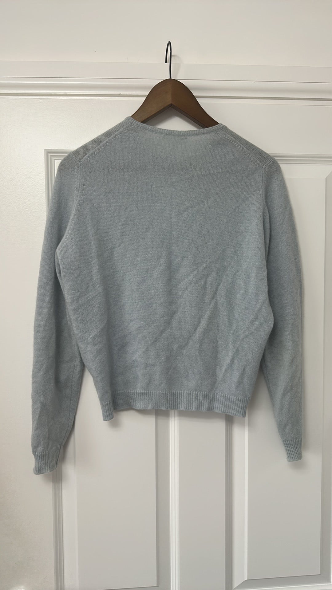 Johnstons of Elgin Cashmere Cardigan Baby Blue size Small