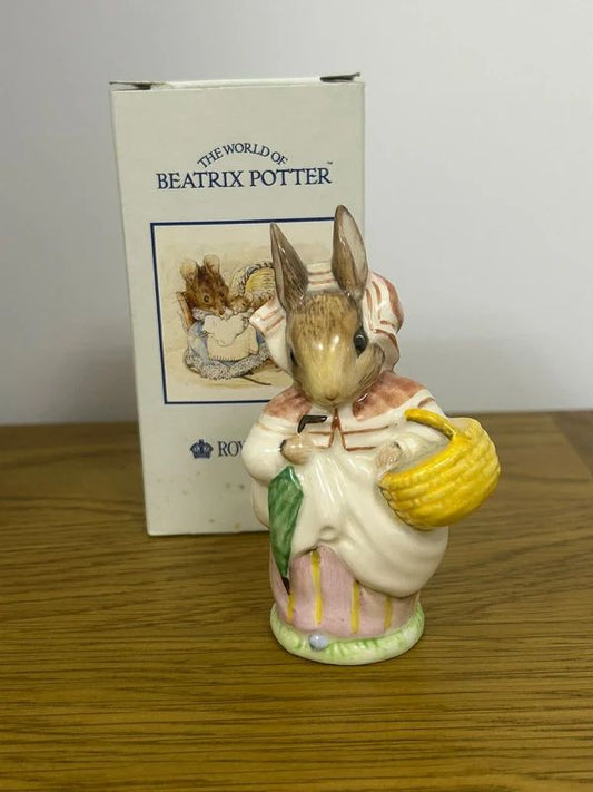 Royal Albert Beatrix Potter figurine Mrs. Rabbit with original box