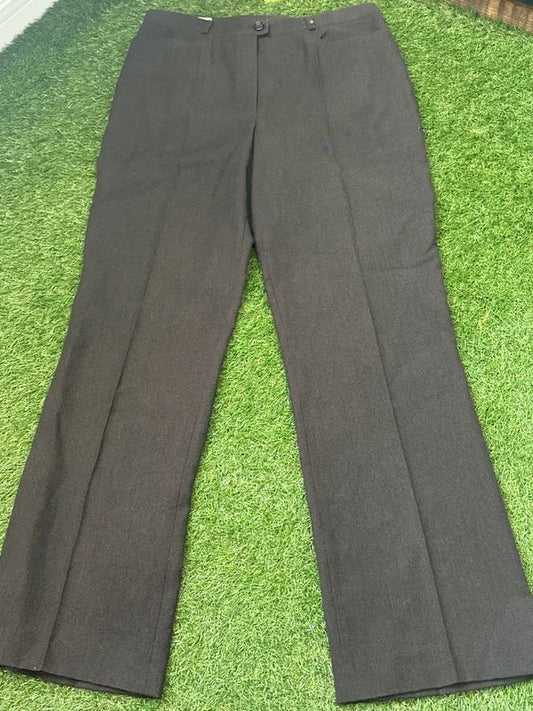 Basler black straight leg trousers size 8 (FR 36)