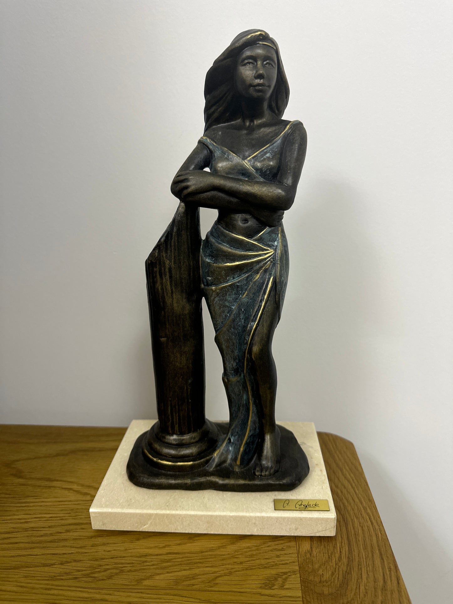 Figurine by the Spanish artist Ángeles Anglada