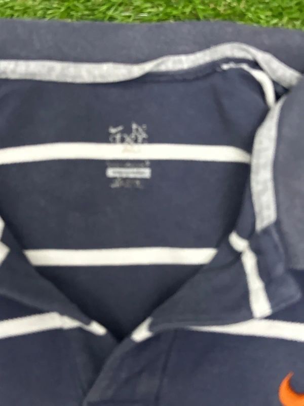Nike men’s Large Polo Shirt