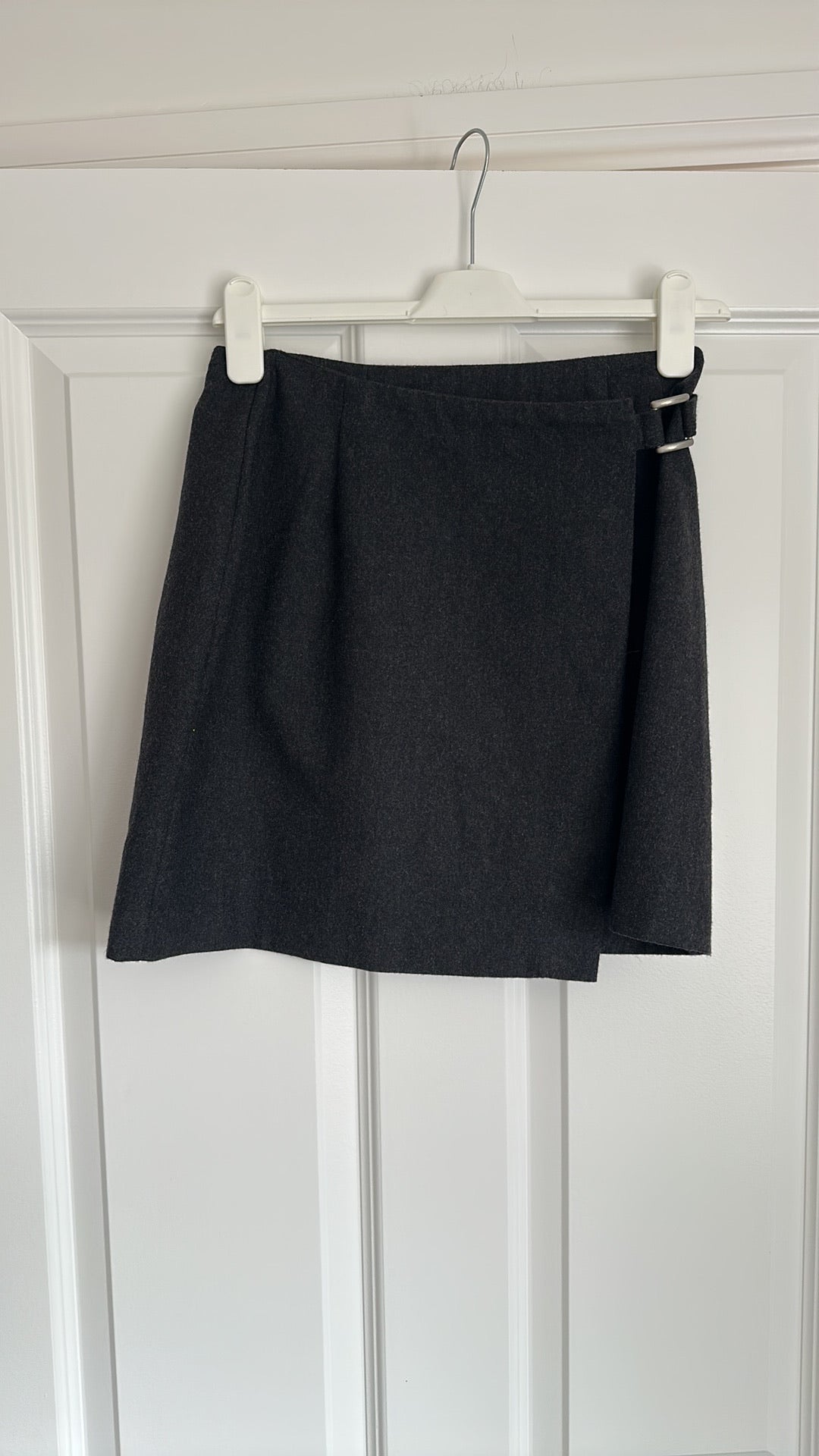 Vintage St Michael Marks & Spencer Pure New Wool Wrap Mini Skirt size 10