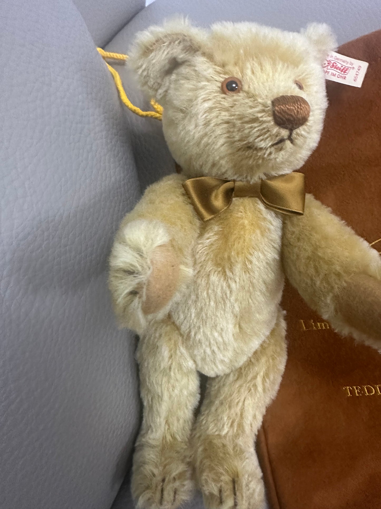 Steiff "George" teddy bear,2000 limited edition for Teddy Bears of Witney