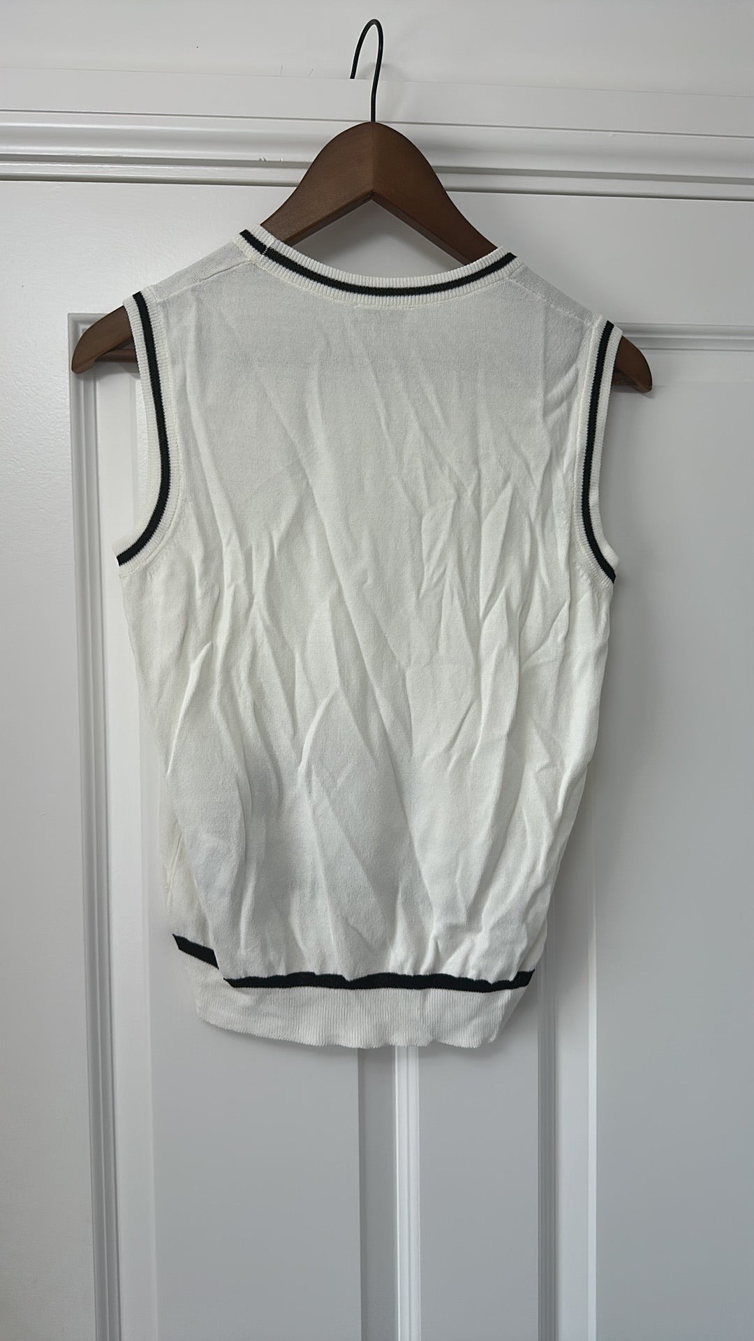 RIANI Ivory Fine Knit Shell Top with Contrast Tipping size 10