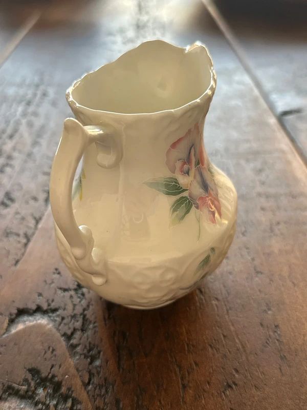Aynsley Fine Bone China creamer jug in the "Little Sweetheart" pattern