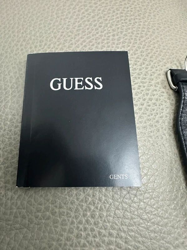 Guess 165186G1 watch with box and manual