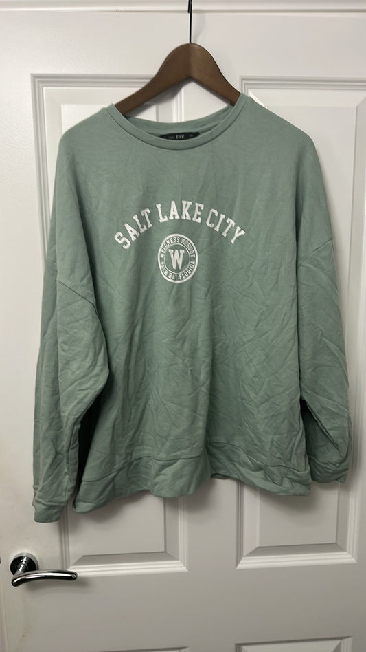 F&F Salt Lake City Sage Green Oversized Sweatshirt size Large