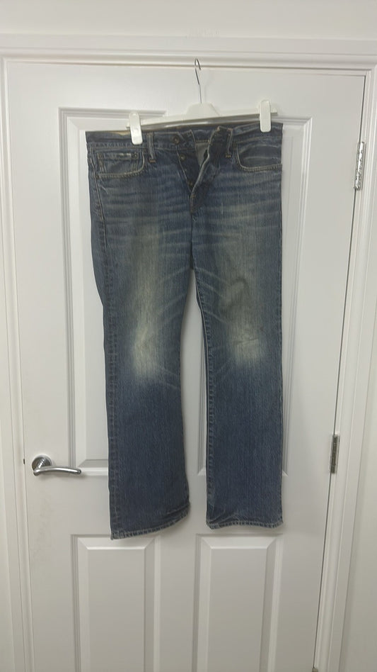 Abercrombie & Fitch Men's W30 L30 Straight Leg Distressed Jeans