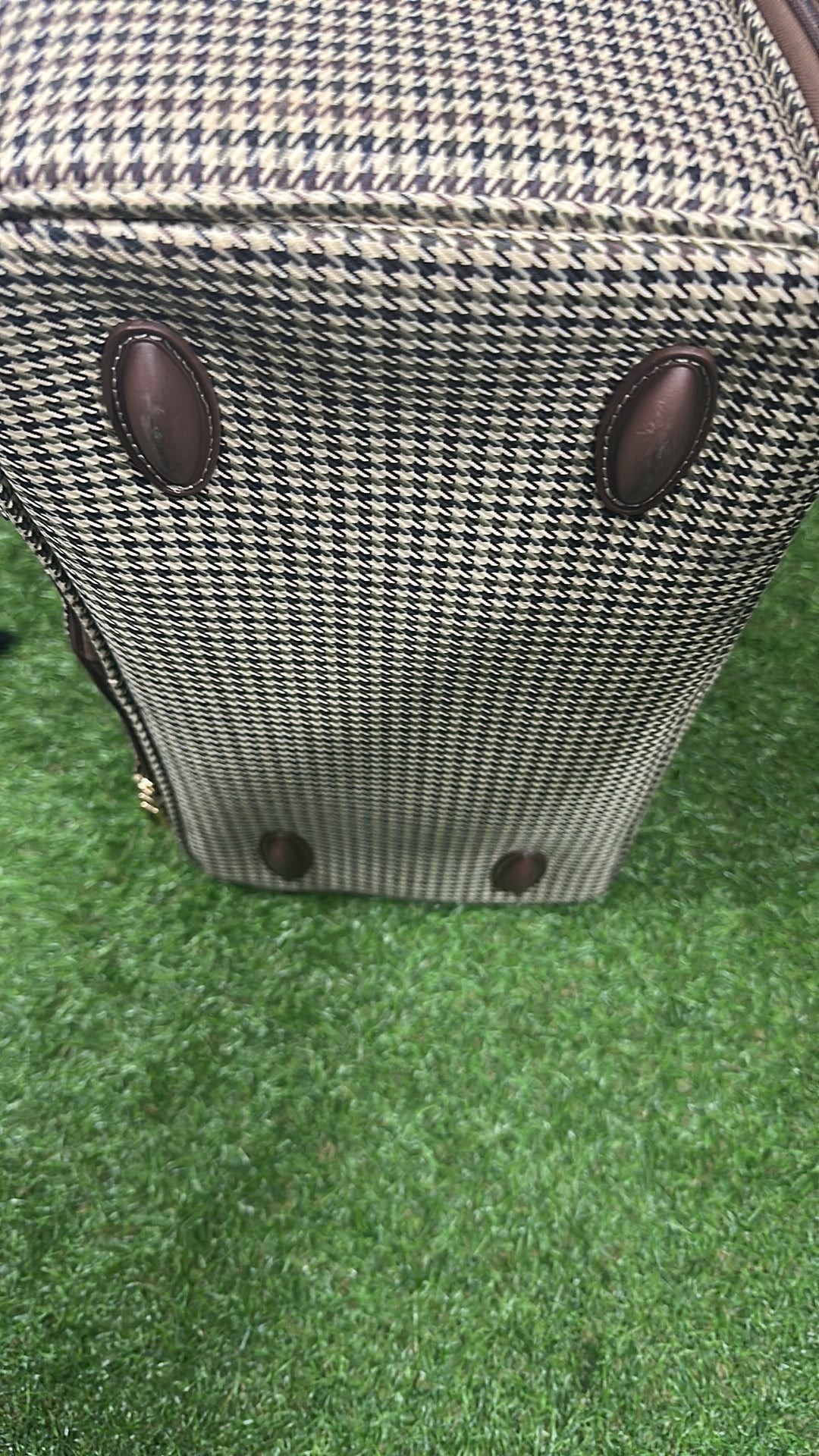London Fog Vintage Style Houndstooth Weekender Travel Bag