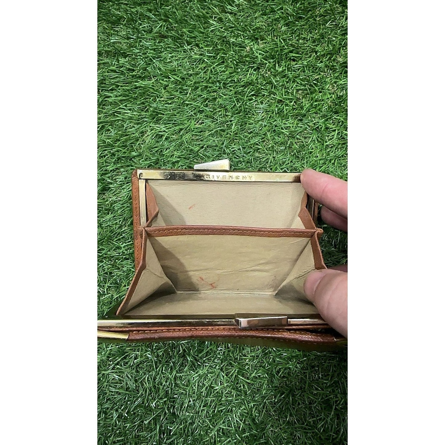 Vintage Givenchy Brown Saffiano Leather Kisslock Coin Purse Wallet