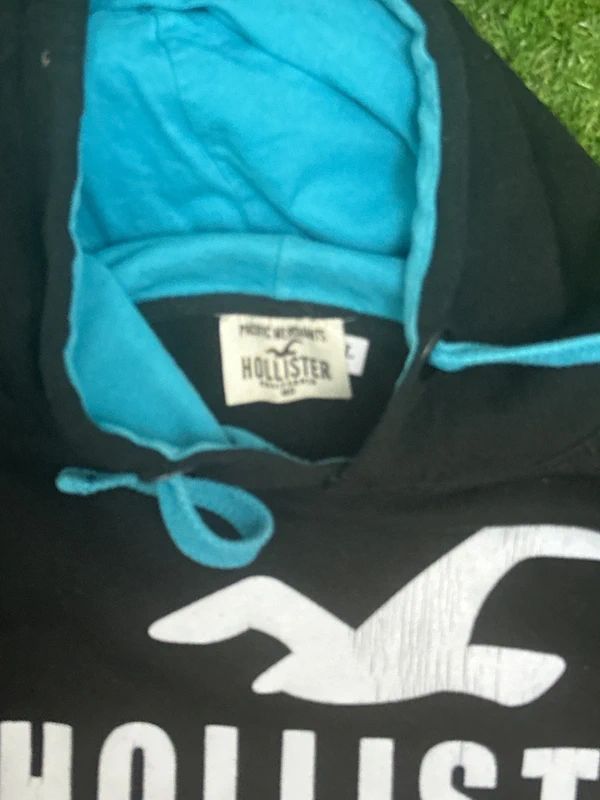 Hollister large black and blue hoodie