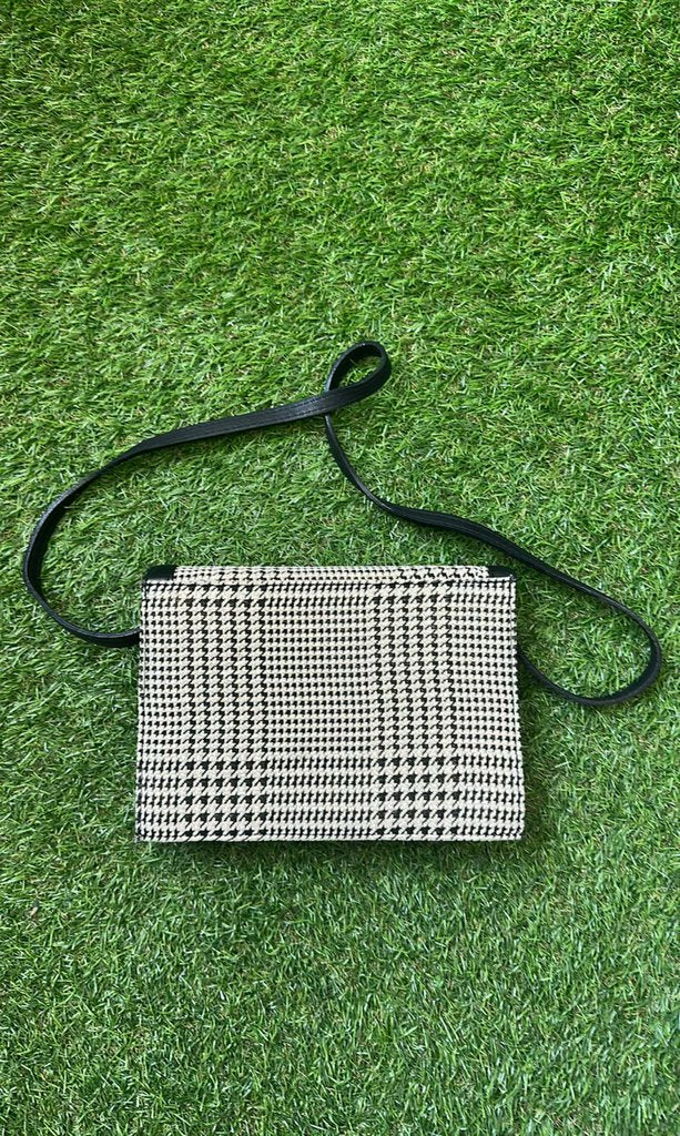 Houndstooth Pattern Crossbody Handbag