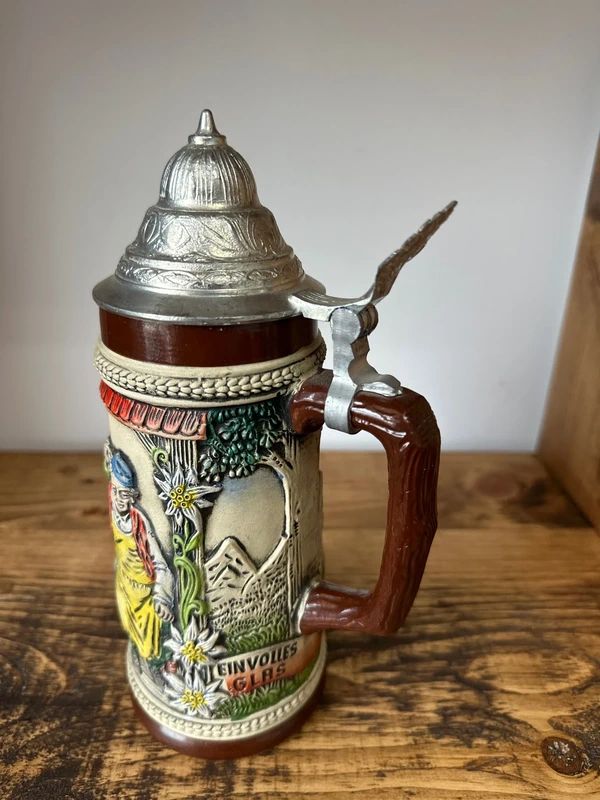 Vintage GERZ beer stein - number 11 - Tavern Scene