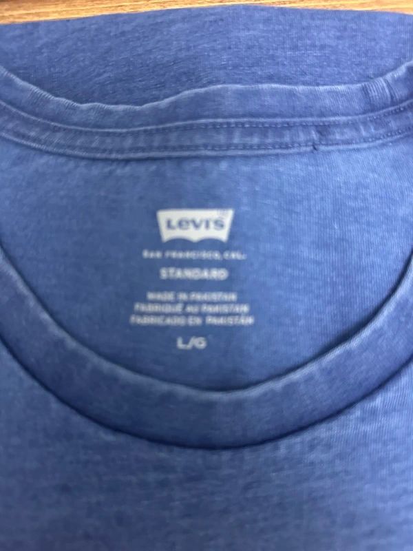 Levi’s large Men’s T-Shirt - New