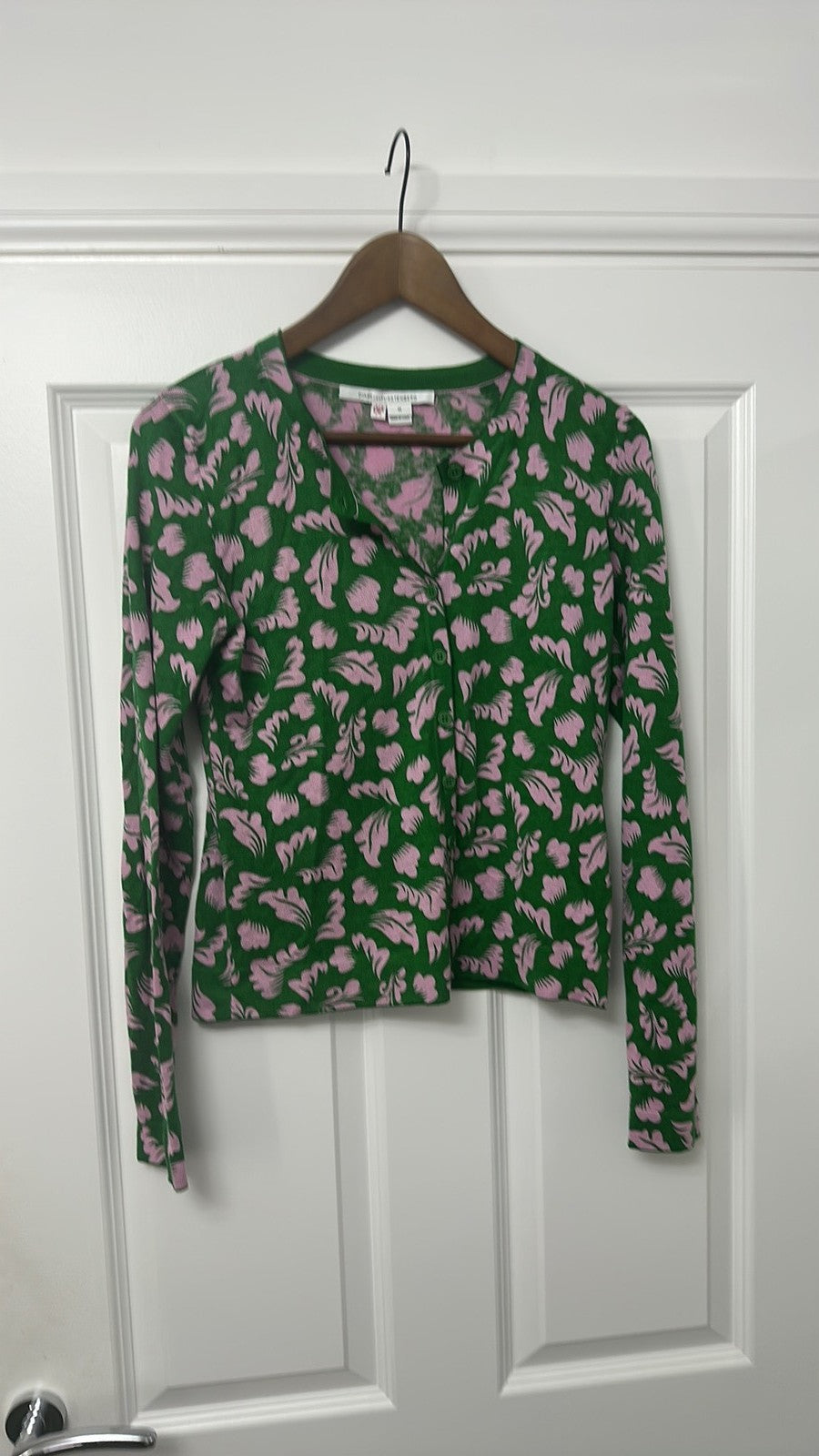 Diane von Furstenberg DVF Green and Pink Floral Silk Blend Cardigan size Medium