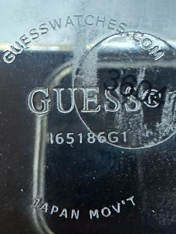 Guess 165186G1 watch with box and manual