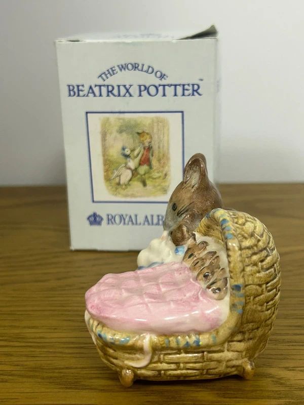 Royal Albert Beatrix Potter "Hunca Munca" with original box