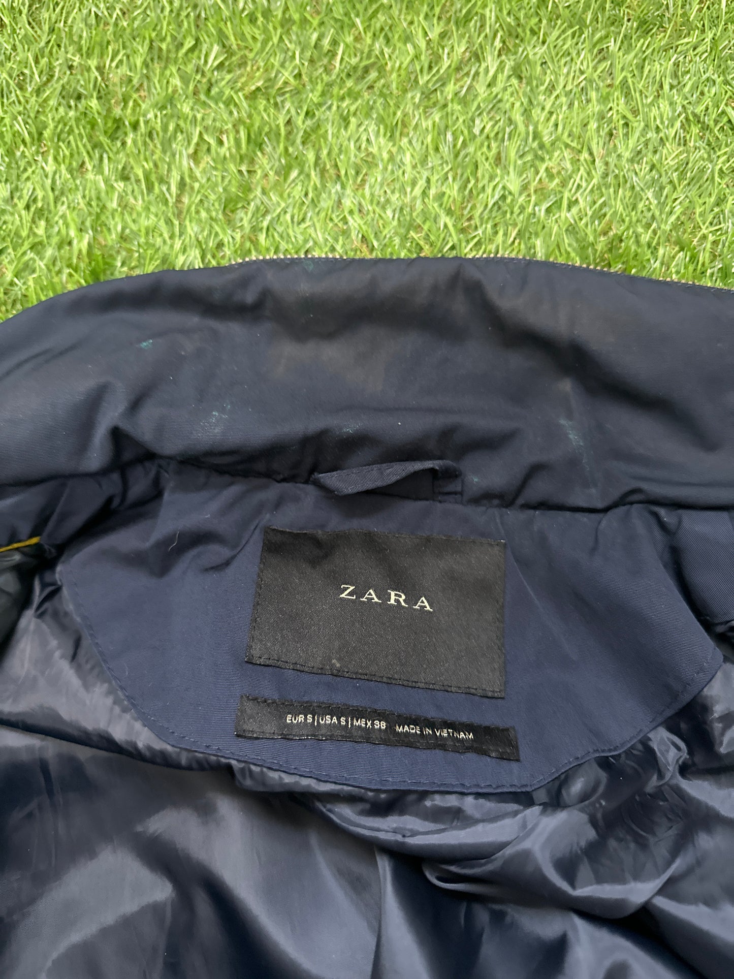 Zara Man bomber jacket in deep navy blue USA size 5