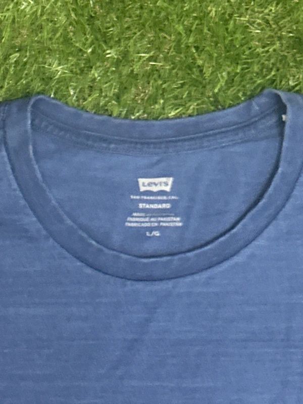 Levi’s Men’s Large T-Shirt - Brand New