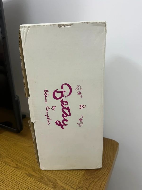 "Betsy" porcelain doll from the Danbury Mint by artist Elaine Campbell with original box