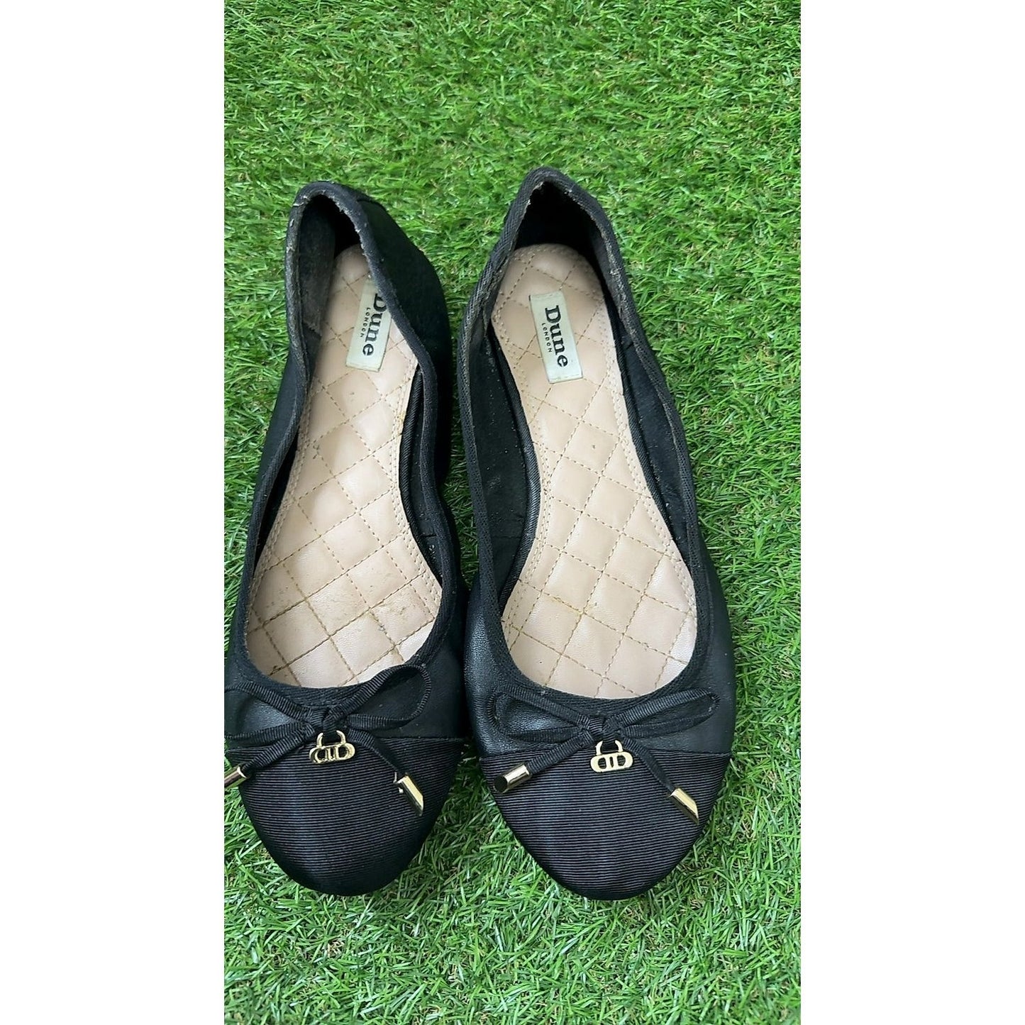 Dune London Black Leather Ballet Flats with Bow & Gold Logo Charm Size EU 39/6