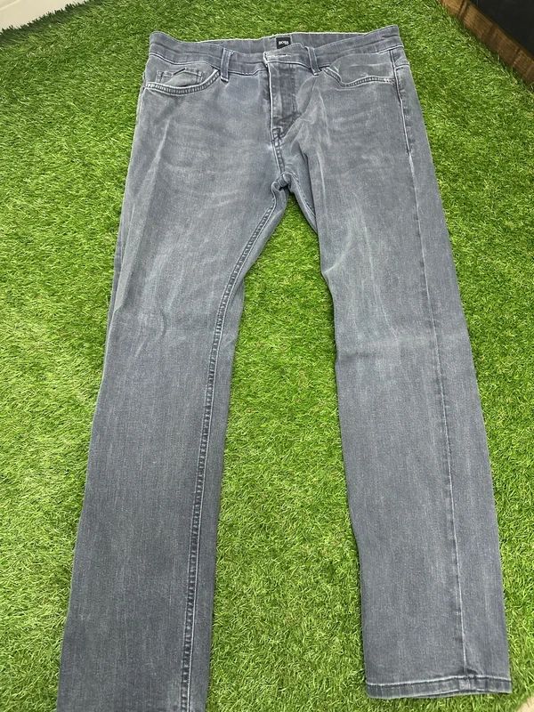 Hugo Boss stretch fit jeans 34/30
