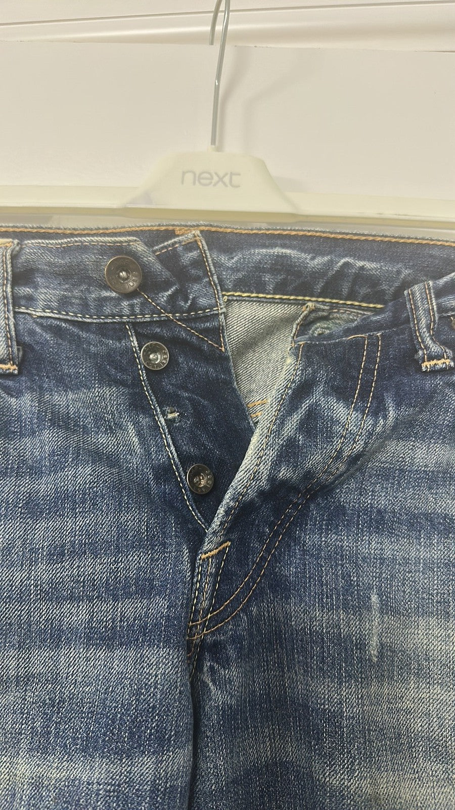 Abercrombie & Fitch Men's W30 L30 Straight Leg Distressed Jeans