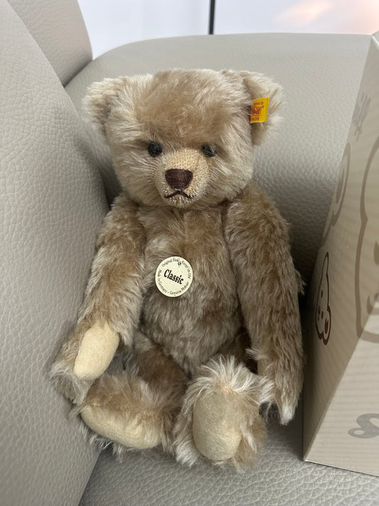 Steiff Classic Teddy Bear (EAN 005138)