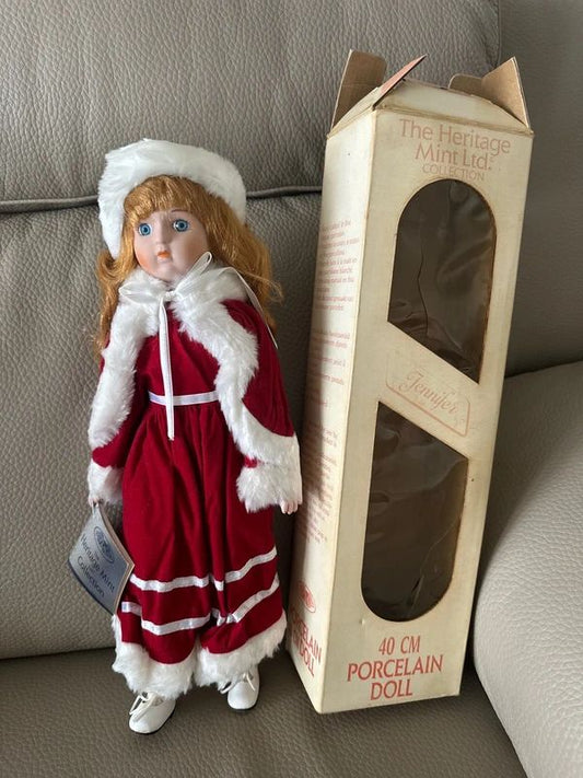 Heritage Mint Ltd. Collection Jennifer porcelain doll.