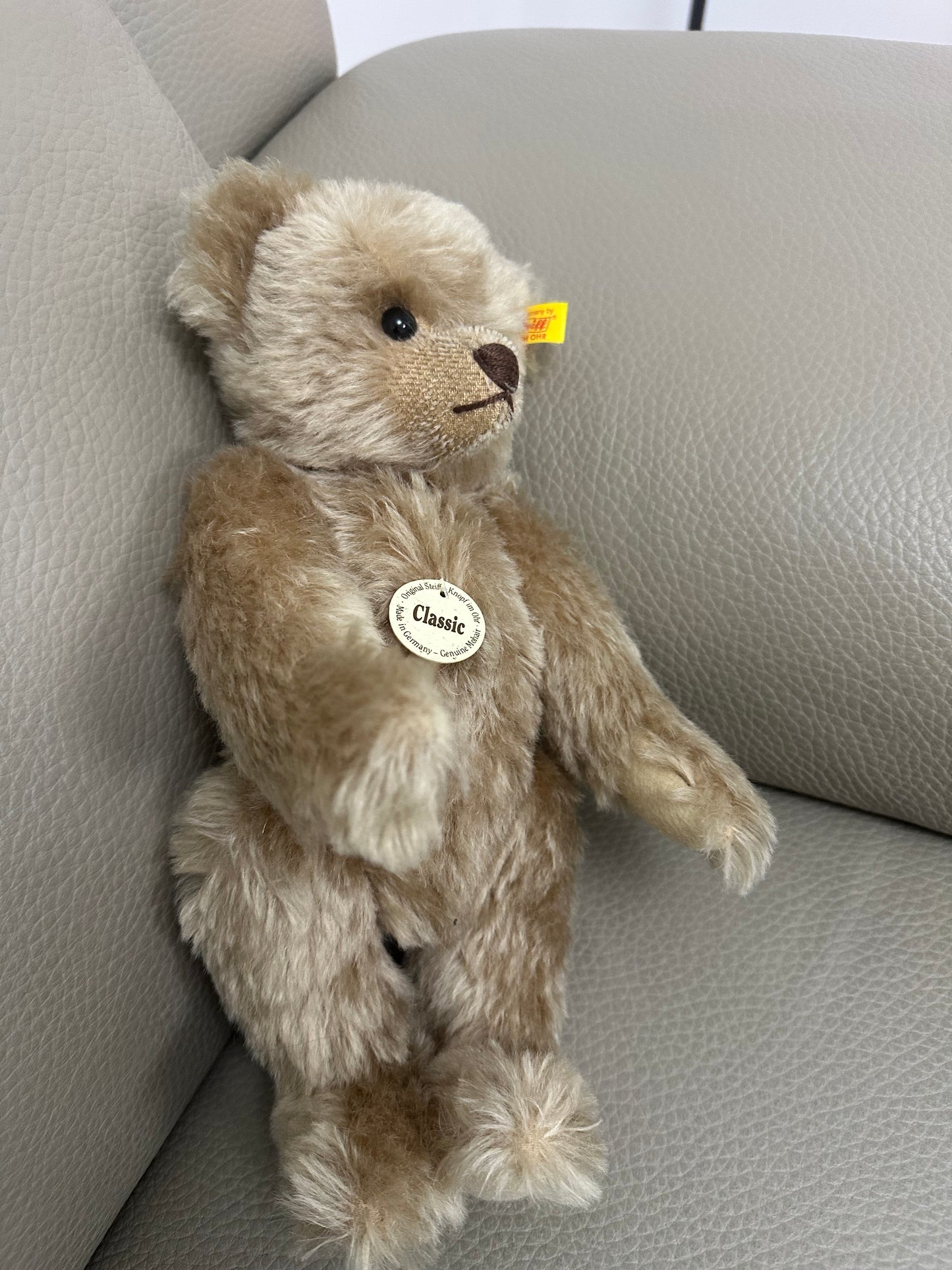 Steiff Classic Teddy Bear (EAN 005138)