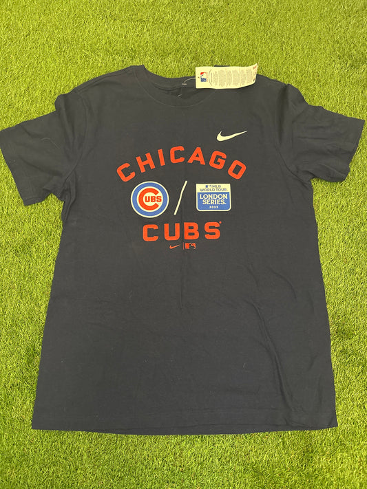 Nike Chicago Cubs Medium T-Shirt - official Baseball Licensed Merchandise