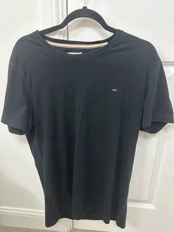 Men’s XL Tommy Hilfiger T Shirt