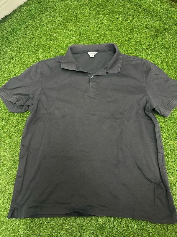 Calvin Klien Men’s Medium Polo Shirt