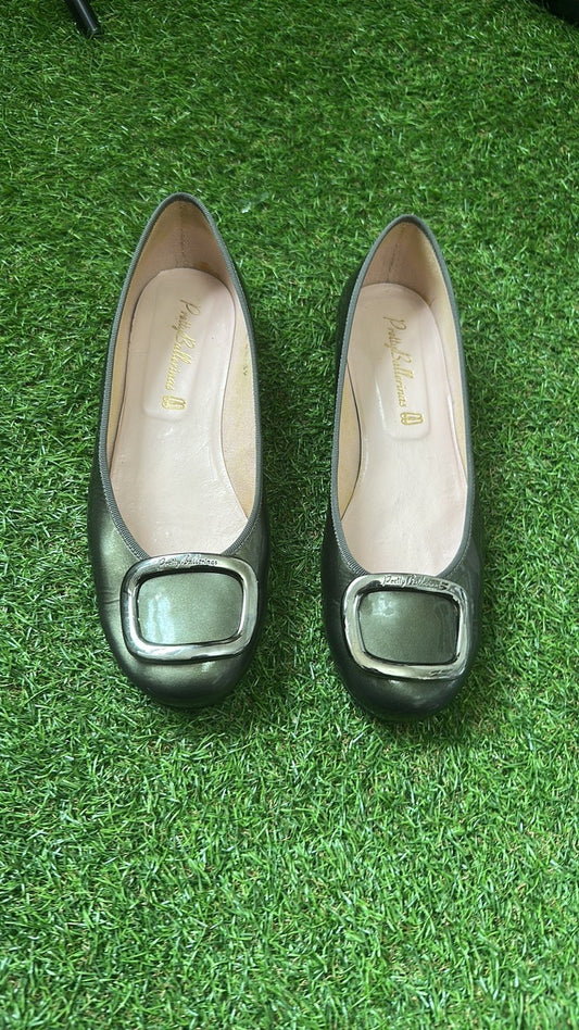 Pretty Ballerinas Metallic Pewter Buckle Ballet Flats size 39 (UK 6)