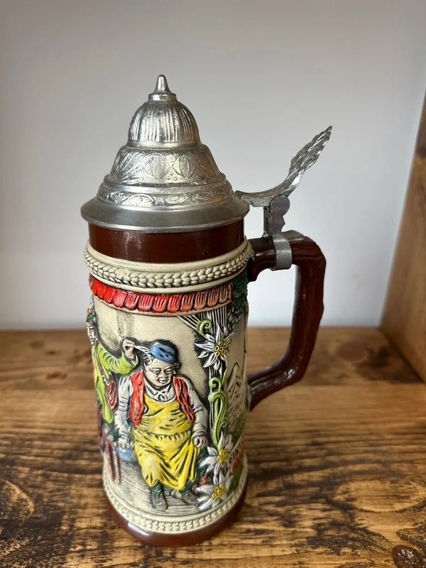 Vintage GERZ beer stein - number 11 - Tavern Scene