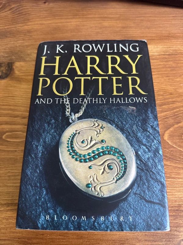 Harry Potter and the Deathly Hallows - First Edition - Hardback