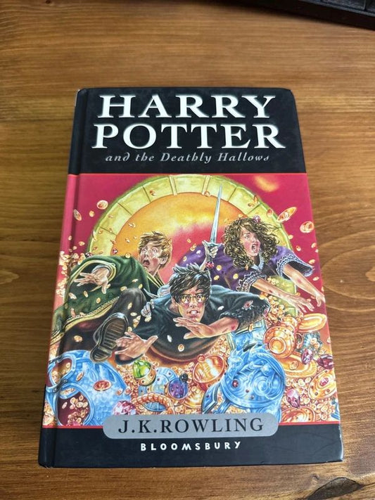 Harry Potter and the Deathly Hallows - First Edition - Hardback