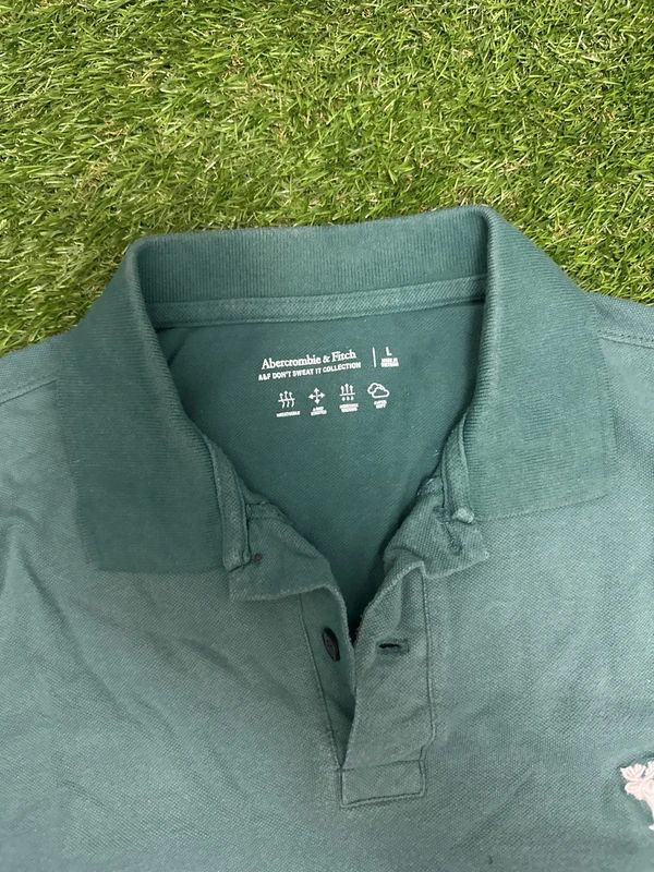 Abercrombie and Fitch Men’s Large Polo shirt