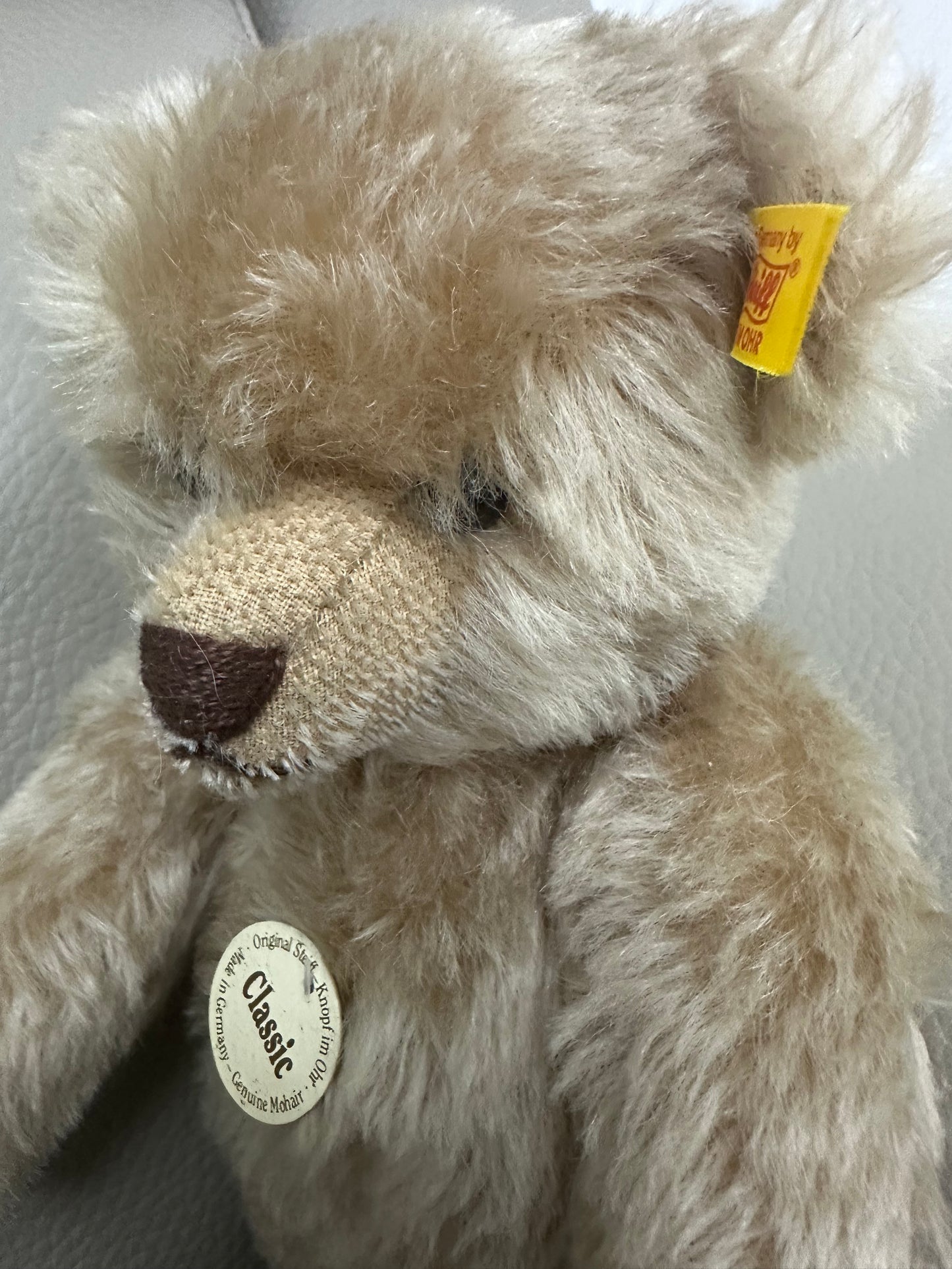 Steiff Classic Teddy Bear (EAN 005138)