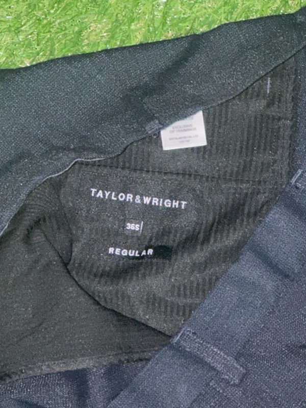 Taylor & Wright black regular trousers 36S