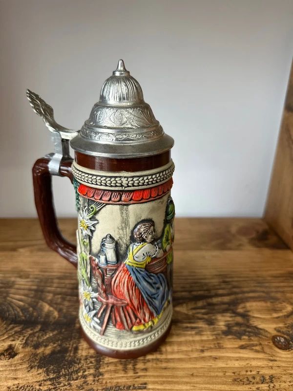 Vintage GERZ beer stein - number 11 - Tavern Scene