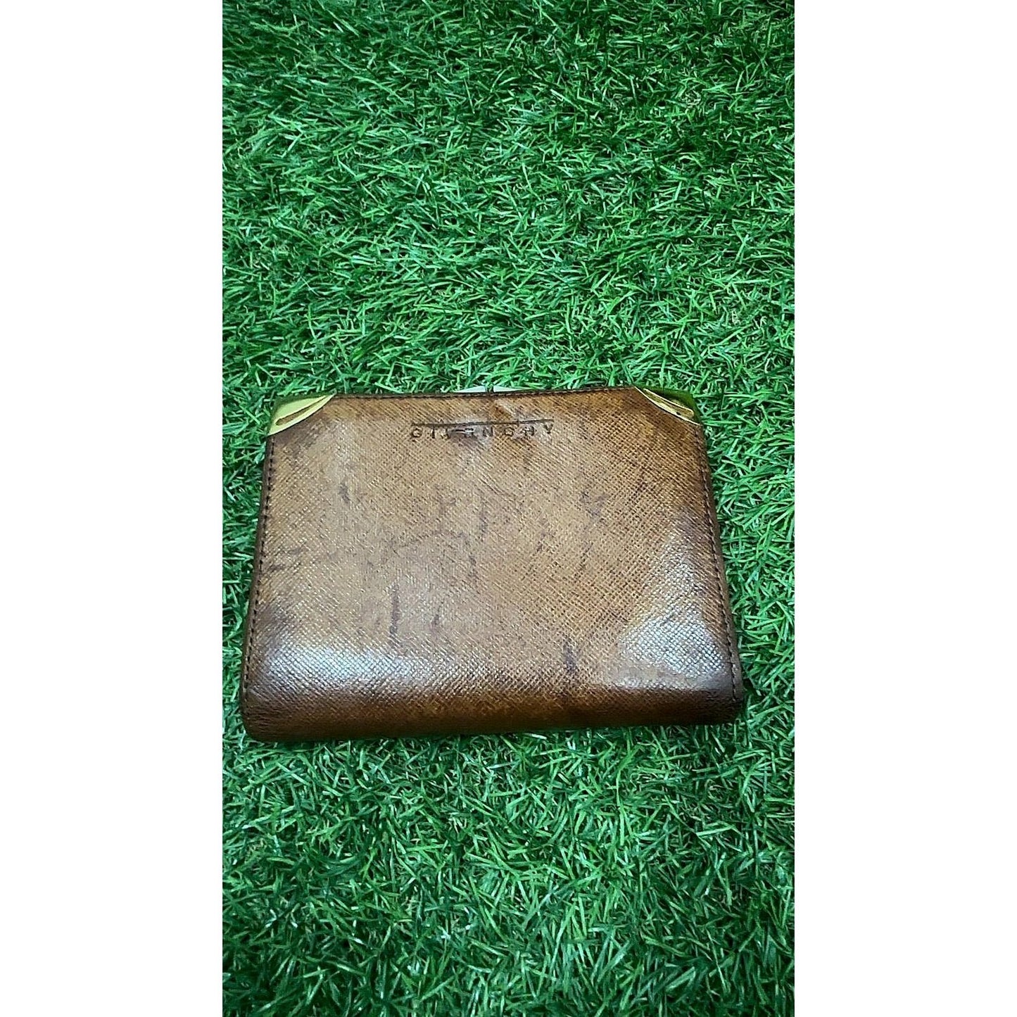 Vintage Givenchy Brown Saffiano Leather Kisslock Coin Purse Wallet