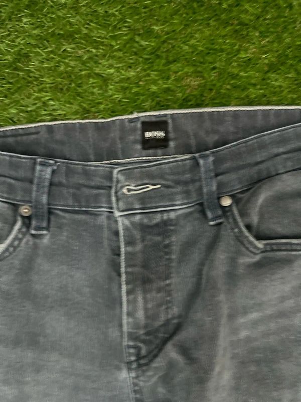 Hugo Boss stretch fit jeans 34/30