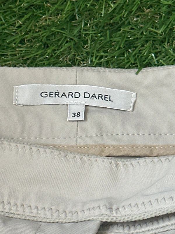 Gerard Darel beige straight leg trousers size 10 (FR 38)
