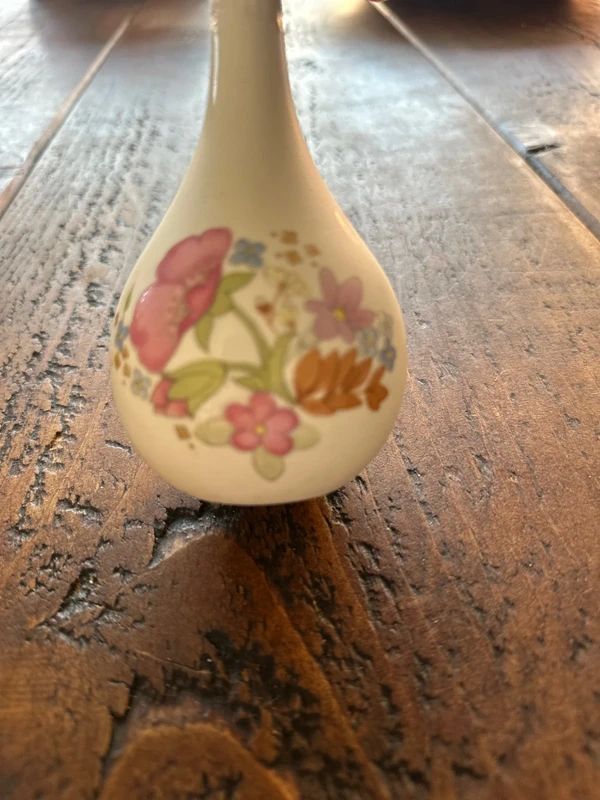 Wedgwood bone china bud vase in the Meadow Sweet pattern